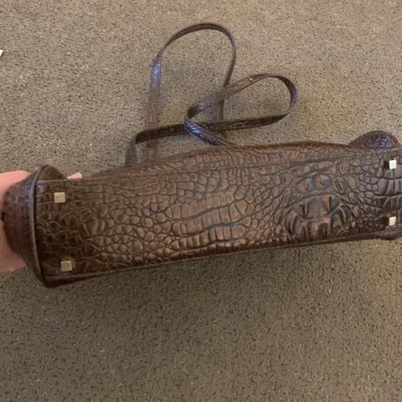 Clasp brown faux reptile handbag - Picture 3 of 7